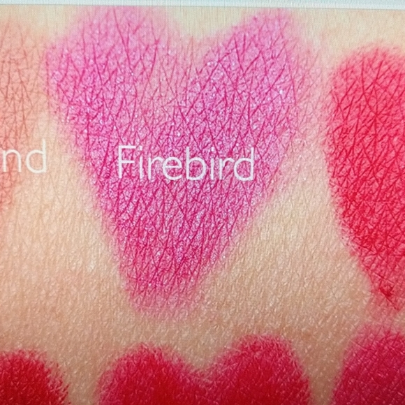 NEW Urban Decay Gwen Stefani Firebird Lip Pencil - Picture 3 of 3